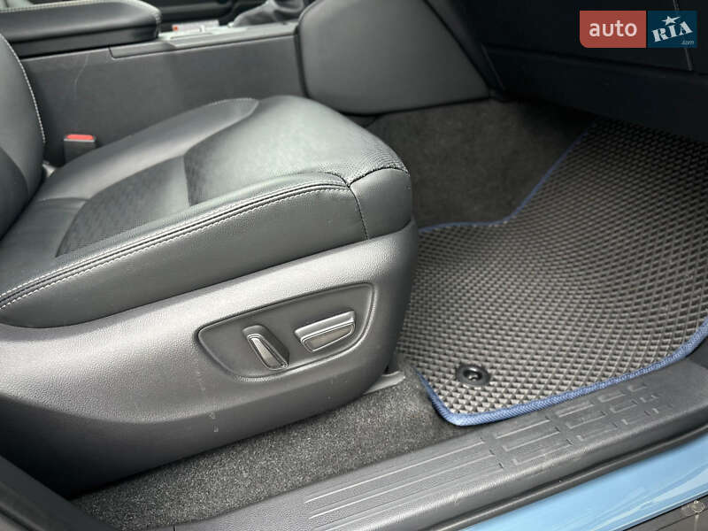 Внедорожник / Кроссовер Toyota Land Cruiser Prado 2024 в Киеве фото 96 Внедорожник / Кроссовер Toyota Land Cruiser Prado 2024 в Киеве