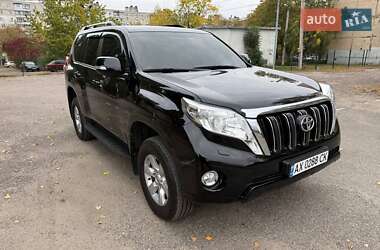 Toyota Land Cruiser Prado 2016