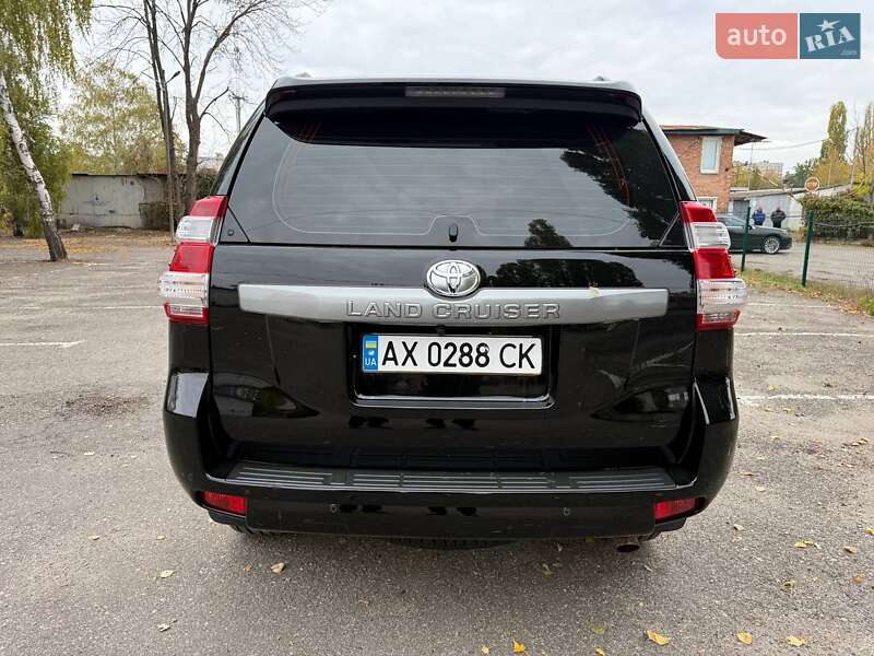 Позашляховик / Кросовер Toyota Land Cruiser Prado 2016 в Харкові фото 9 Позашляховик / Кросовер Toyota Land Cruiser Prado 2016 в Харкові