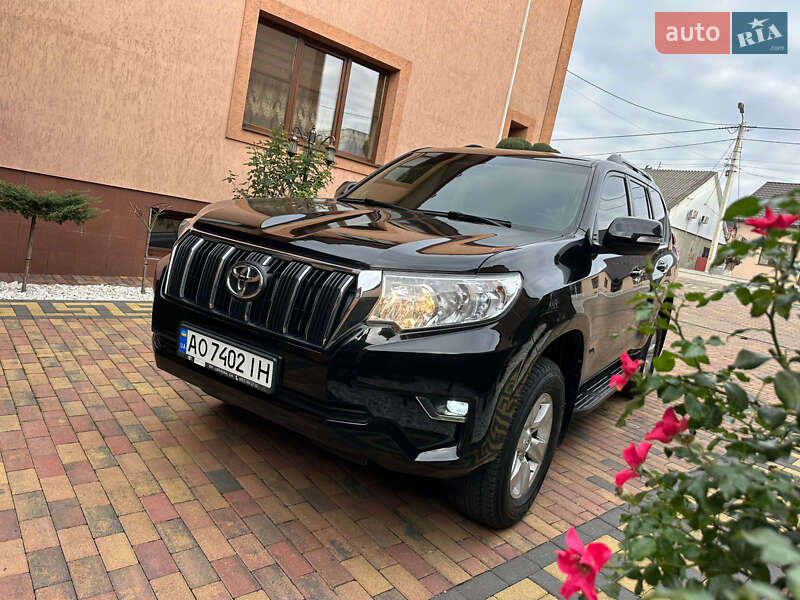 Toyota Land Cruiser Prado 2018
