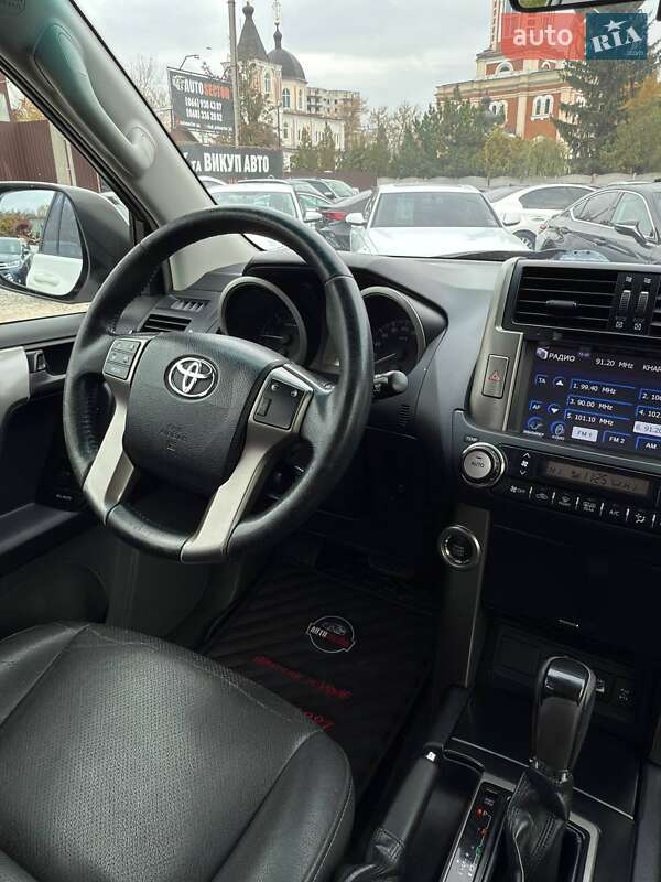 Внедорожник / Кроссовер Toyota Land Cruiser Prado 2012 в Харькове фото 21 Внедорожник / Кроссовер Toyota Land Cruiser Prado 2012 в Харькове