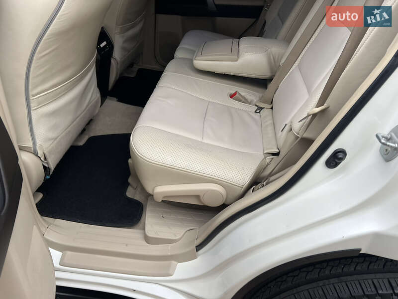 Внедорожник / Кроссовер Toyota Land Cruiser Prado 2010 в Киеве