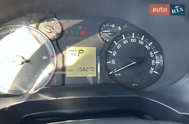 Внедорожник / Кроссовер Toyota Land Cruiser Prado 2019 в 
