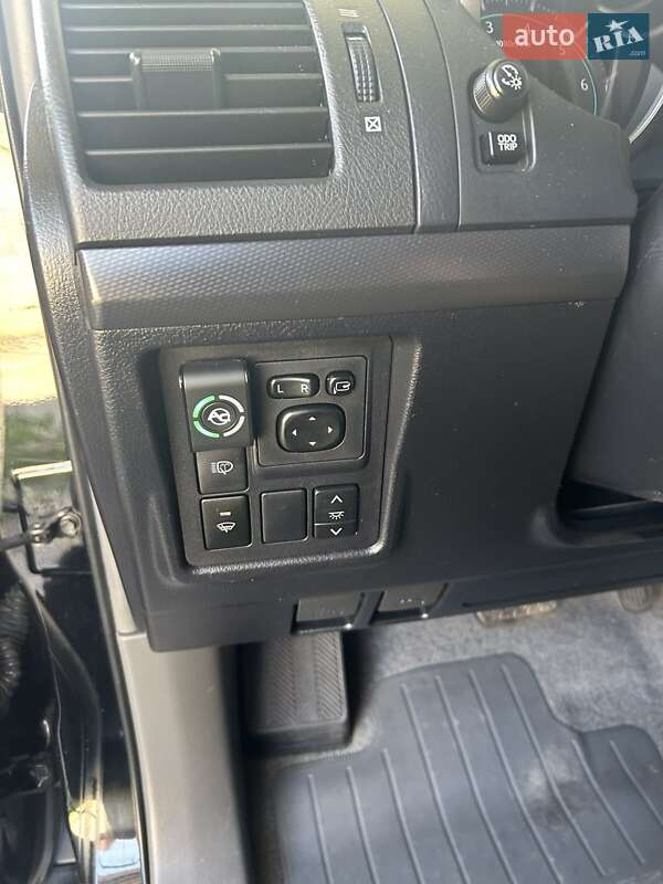 Внедорожник / Кроссовер Toyota Land Cruiser Prado 2010 в Драбове фото 14 Внедорожник / Кроссовер Toyota Land Cruiser Prado 2010 в Драбове