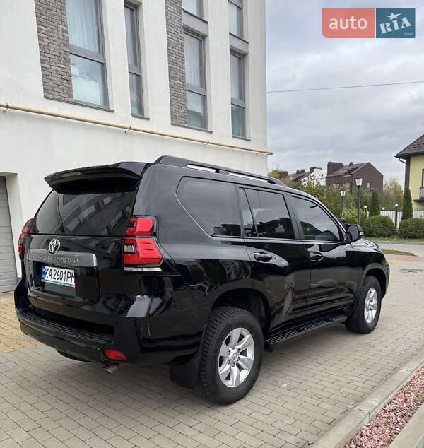 Внедорожник / Кроссовер Toyota Land Cruiser Prado 2021 в Киеве фото 14 Внедорожник / Кроссовер Toyota Land Cruiser Prado 2021 в Киеве