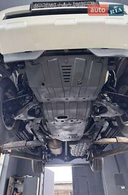 Внедорожник / Кроссовер Toyota Land Cruiser Prado 2012 в 