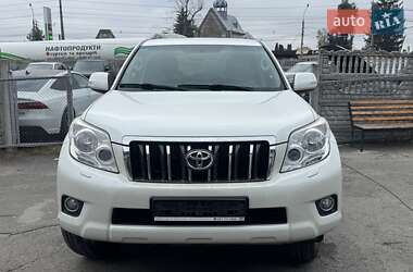 Внедорожник / Кроссовер Toyota Land Cruiser Prado 2012 в 