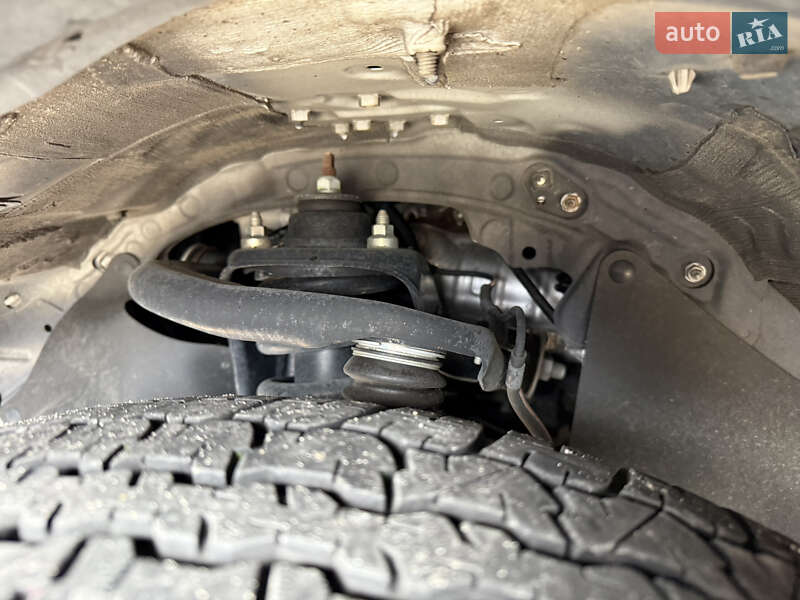 Позашляховик / Кросовер Toyota Land Cruiser Prado 2022 в Запоріжжі