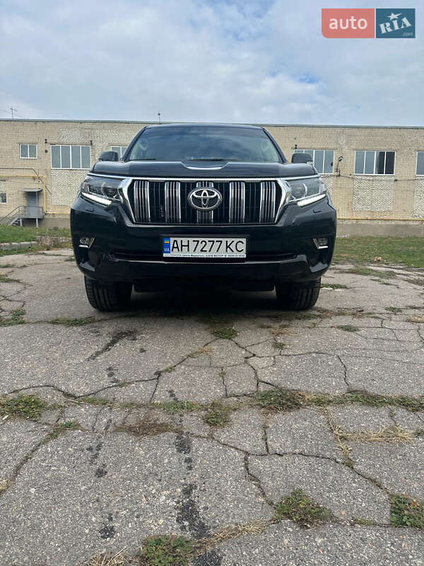 Внедорожник / Кроссовер Toyota Land Cruiser Prado 2018 в Харькове