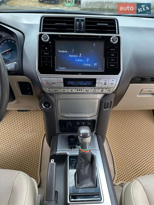 Внедорожник / Кроссовер Toyota Land Cruiser Prado 2018 в Харькове