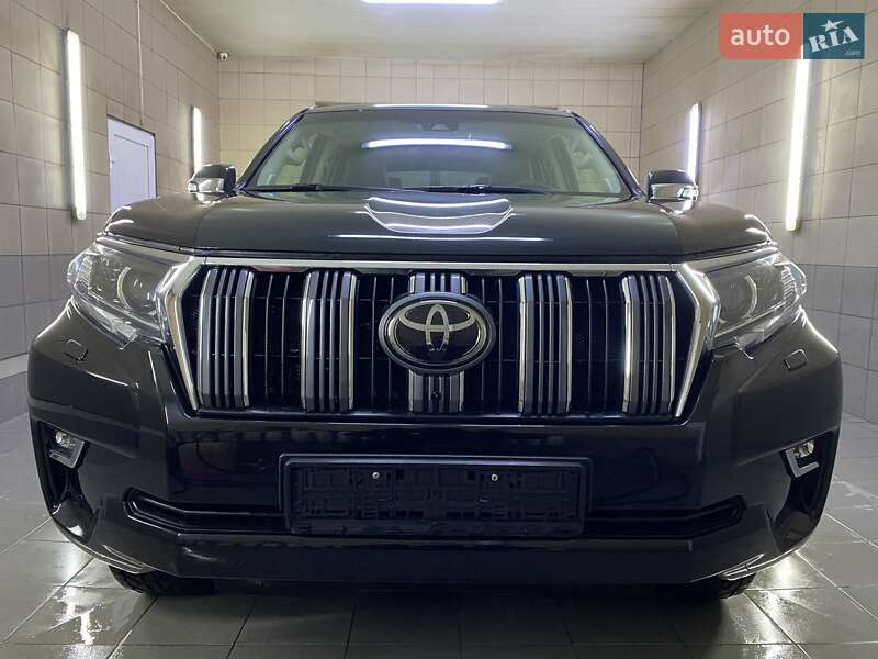 Позашляховик / Кросовер Toyota Land Cruiser Prado 2019 в Умані фото 3 Позашляховик / Кросовер Toyota Land Cruiser Prado 2019 в Умані