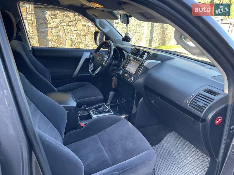 Позашляховик / Кросовер Toyota Land Cruiser Prado 2013 в Івано-Франківську фото 13 Позашляховик / Кросовер Toyota Land Cruiser Prado 2013 в Івано-Франківську