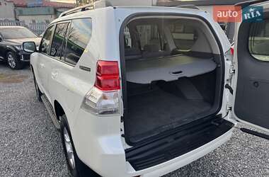 Внедорожник / Кроссовер Toyota Land Cruiser Prado 2012 в 