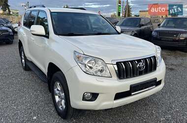 Внедорожник / Кроссовер Toyota Land Cruiser Prado 2012 в 