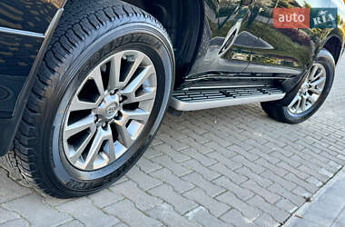Внедорожник / Кроссовер Toyota Land Cruiser Prado 2020 в 