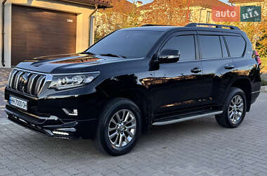 Внедорожник / Кроссовер Toyota Land Cruiser Prado 2020 в 