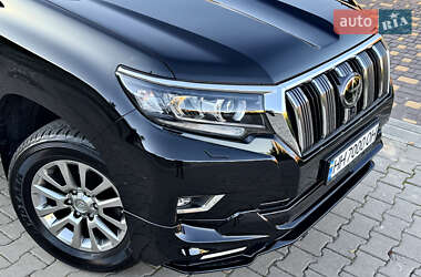 Внедорожник / Кроссовер Toyota Land Cruiser Prado 2020 в 