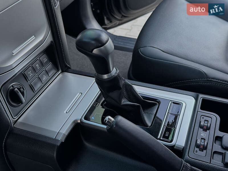 Позашляховик / Кросовер Toyota Land Cruiser Prado 2020 в Одесі фото 71 Позашляховик / Кросовер Toyota Land Cruiser Prado 2020 в Одесі