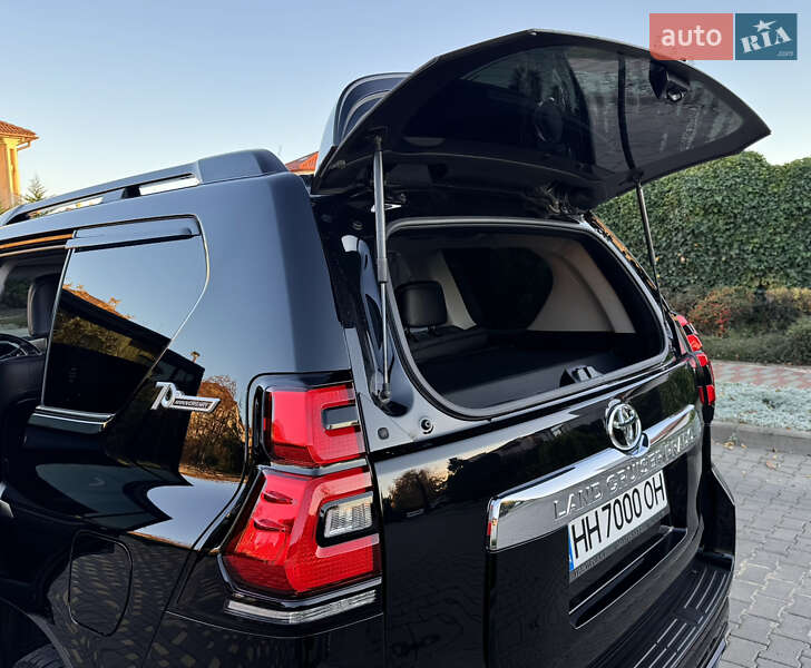 Позашляховик / Кросовер Toyota Land Cruiser Prado 2020 в Одесі фото 107 Позашляховик / Кросовер Toyota Land Cruiser Prado 2020 в Одесі
