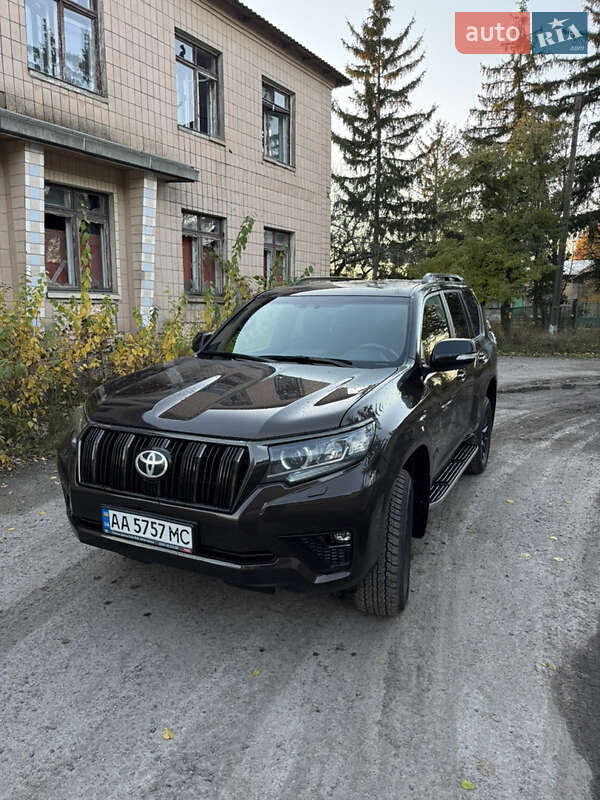 Позашляховик / Кросовер Toyota Land Cruiser Prado 2021 в Умані фото Позашляховик / Кросовер Toyota Land Cruiser Prado 2021 в Умані