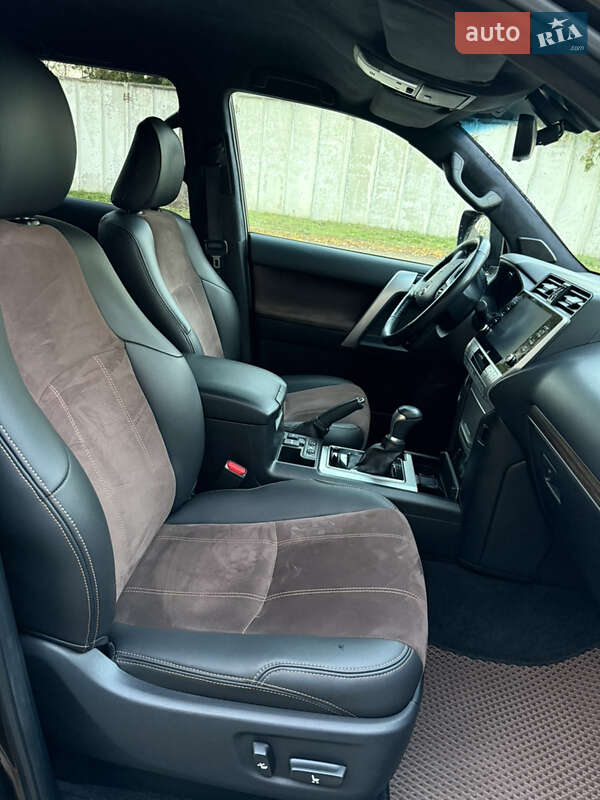 Позашляховик / Кросовер Toyota Land Cruiser Prado 2021 в Умані фото 8 Позашляховик / Кросовер Toyota Land Cruiser Prado 2021 в Умані