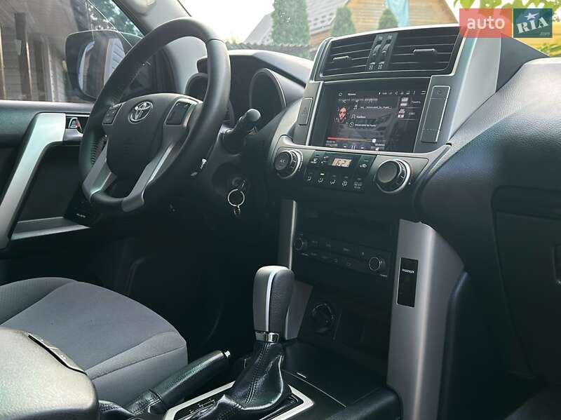 Внедорожник / Кроссовер Toyota Land Cruiser Prado 2013 в Кельменцах фото 19 Внедорожник / Кроссовер Toyota Land Cruiser Prado 2013 в Кельменцах