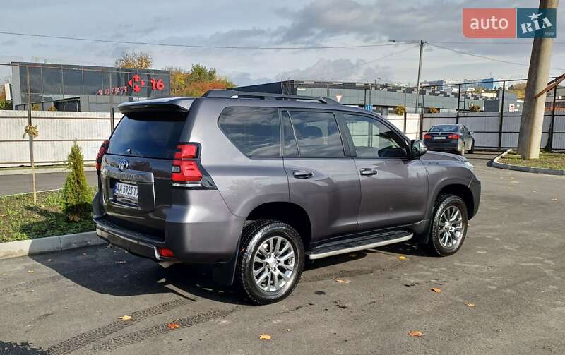 Внедорожник / Кроссовер Toyota Land Cruiser Prado 2019 в Ужгороде фото 3 Внедорожник / Кроссовер Toyota Land Cruiser Prado 2019 в Ужгороде