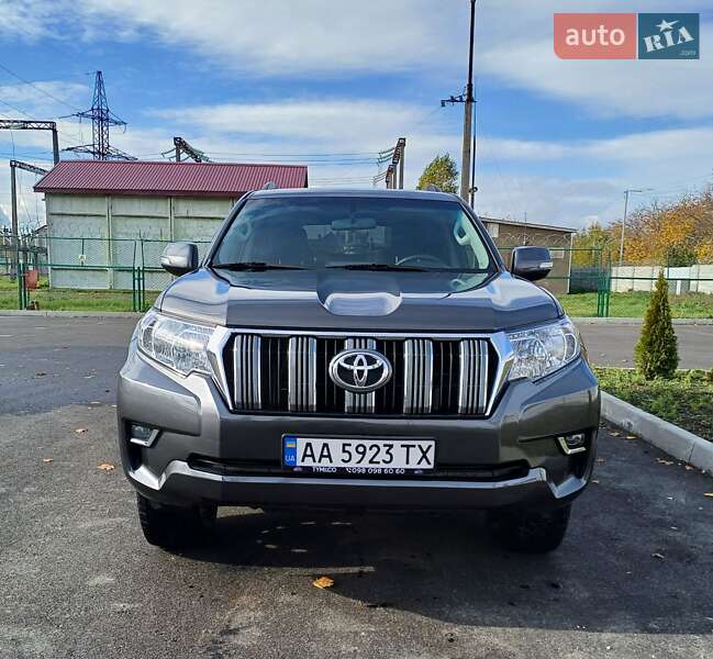 Внедорожник / Кроссовер Toyota Land Cruiser Prado 2019 в Ужгороде фото 15 Внедорожник / Кроссовер Toyota Land Cruiser Prado 2019 в Ужгороде
