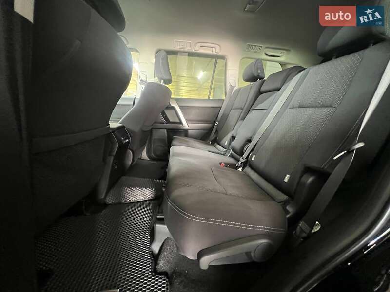 Внедорожник / Кроссовер Toyota Land Cruiser Prado 2022 в Одессе