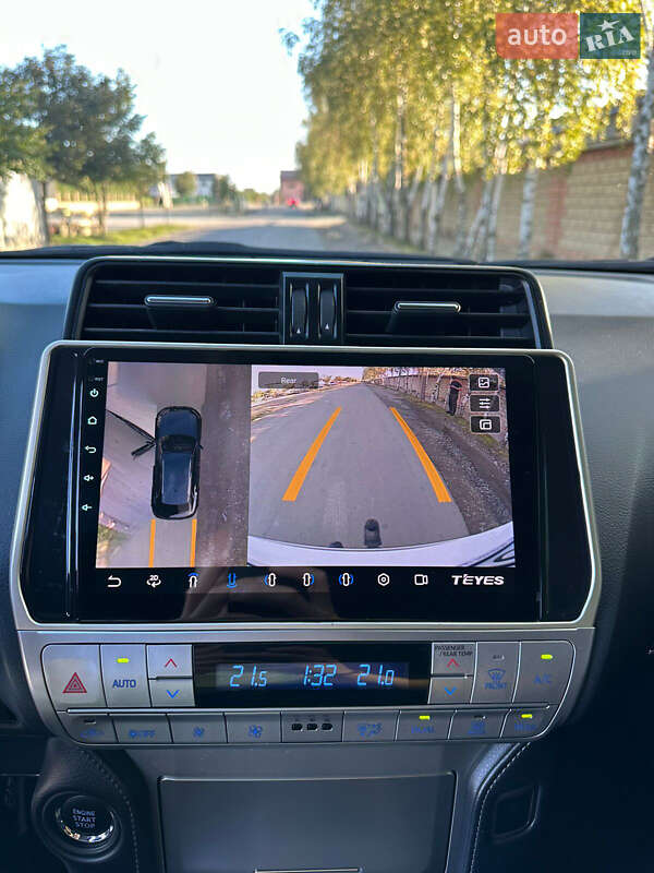 Внедорожник / Кроссовер Toyota Land Cruiser Prado 2019 в Виноградове