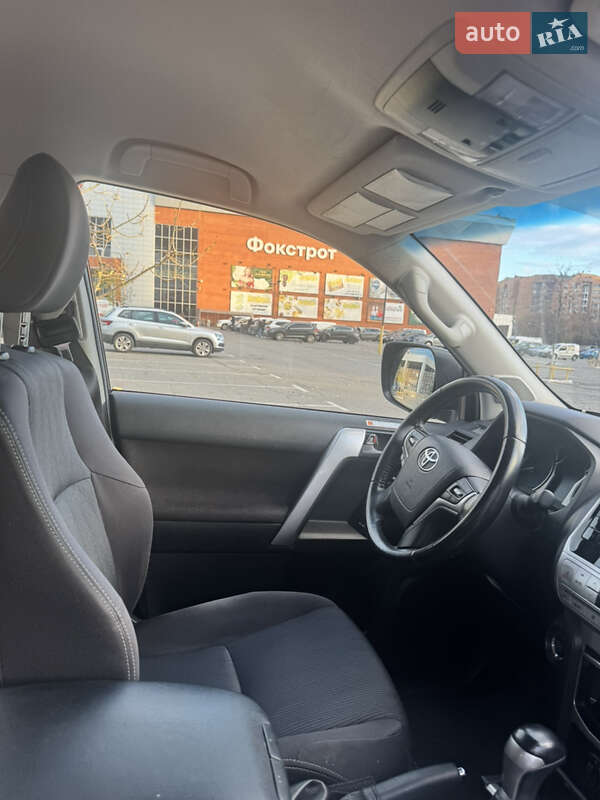 Позашляховик / Кросовер Toyota Land Cruiser Prado 2020 в Києві