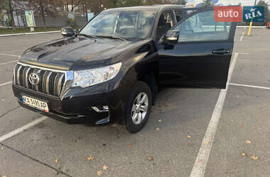 Внедорожник / Кроссовер Toyota Land Cruiser Prado 2020 в Киеве