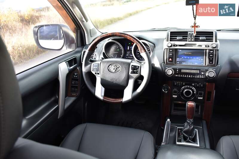 Внедорожник / Кроссовер Toyota Land Cruiser Prado 2014 в Дрогобыче фото 47 Внедорожник / Кроссовер Toyota Land Cruiser Prado 2014 в Дрогобыче