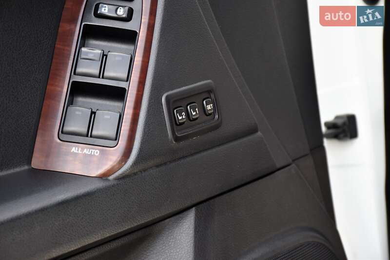 Внедорожник / Кроссовер Toyota Land Cruiser Prado 2014 в Дрогобыче фото 60 Внедорожник / Кроссовер Toyota Land Cruiser Prado 2014 в Дрогобыче