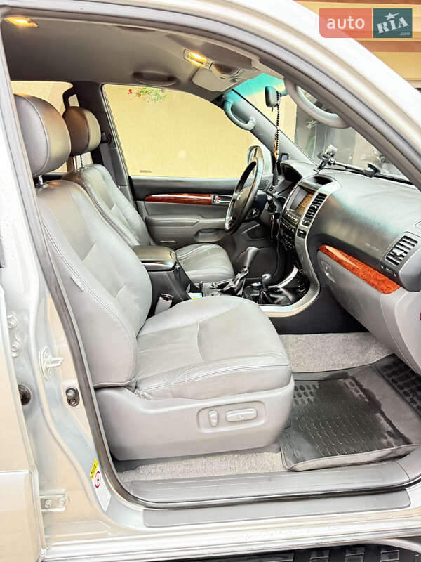 Внедорожник / Кроссовер Toyota Land Cruiser Prado 2006 в Тячеве фото 10 Внедорожник / Кроссовер Toyota Land Cruiser Prado 2006 в Тячеве