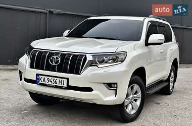 Внедорожник / Кроссовер Toyota Land Cruiser Prado 2019 в Киеве
