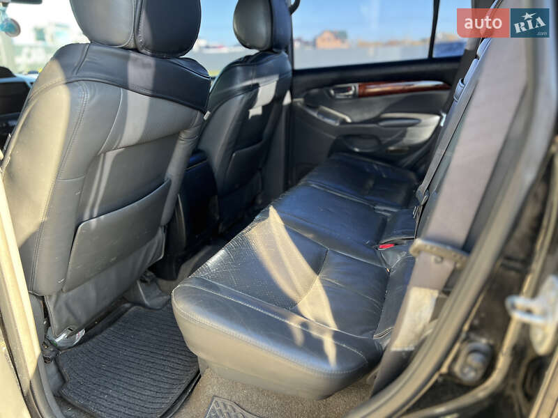 Внедорожник / Кроссовер Toyota Land Cruiser Prado 2004 в Львове фото 13 Внедорожник / Кроссовер Toyota Land Cruiser Prado 2004 в Львове