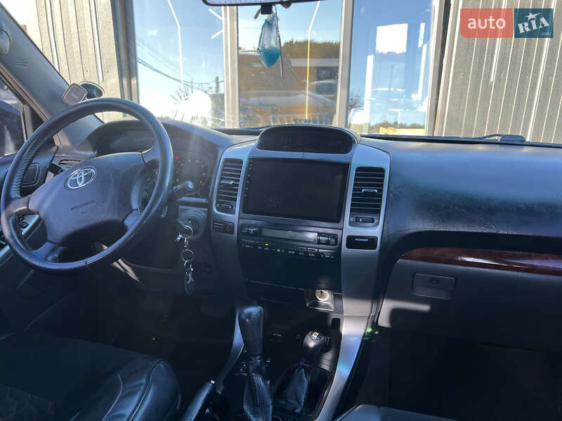 Внедорожник / Кроссовер Toyota Land Cruiser Prado 2004 в Львове фото 15 Внедорожник / Кроссовер Toyota Land Cruiser Prado 2004 в Львове