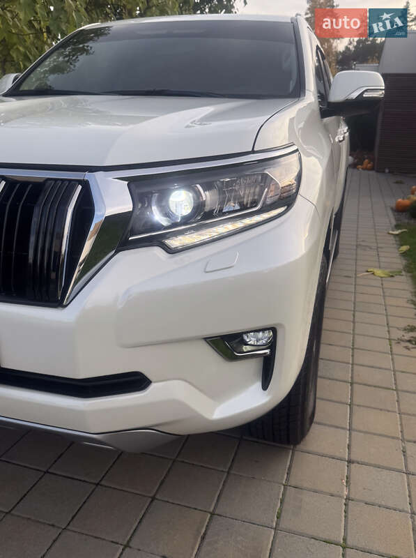 Внедорожник / Кроссовер Toyota Land Cruiser Prado 2022 в Черкассах фото 6 Внедорожник / Кроссовер Toyota Land Cruiser Prado 2022 в Черкассах