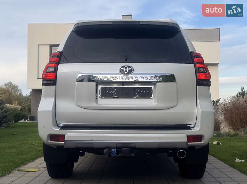 Внедорожник / Кроссовер Toyota Land Cruiser Prado 2022 в Черкассах фото 25 Внедорожник / Кроссовер Toyota Land Cruiser Prado 2022 в Черкассах