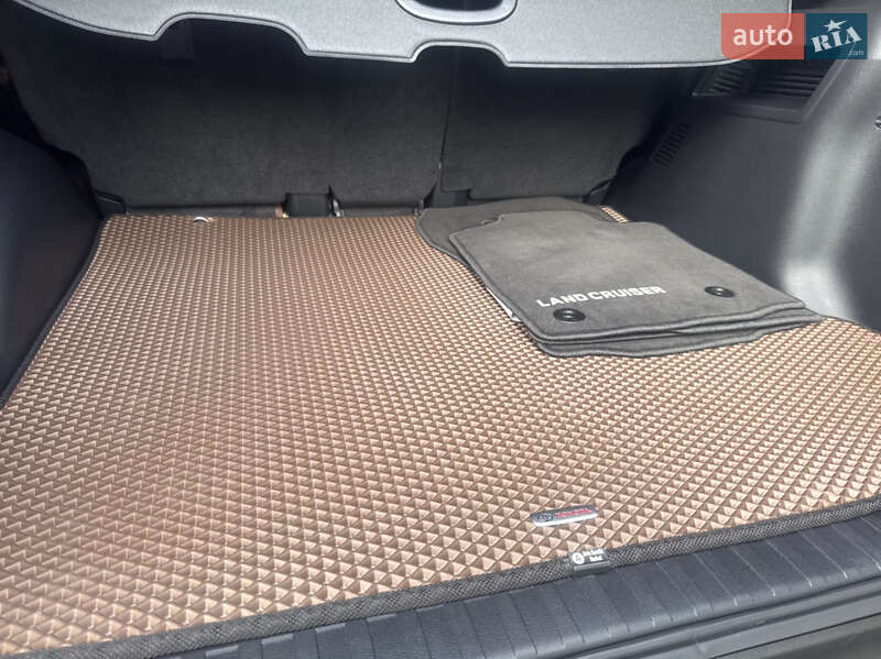 Внедорожник / Кроссовер Toyota Land Cruiser Prado 2022 в Черкассах фото 66 Внедорожник / Кроссовер Toyota Land Cruiser Prado 2022 в Черкассах
