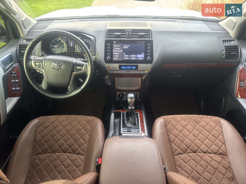 Внедорожник / Кроссовер Toyota Land Cruiser Prado 2022 в Черкассах фото 75 Внедорожник / Кроссовер Toyota Land Cruiser Prado 2022 в Черкассах
