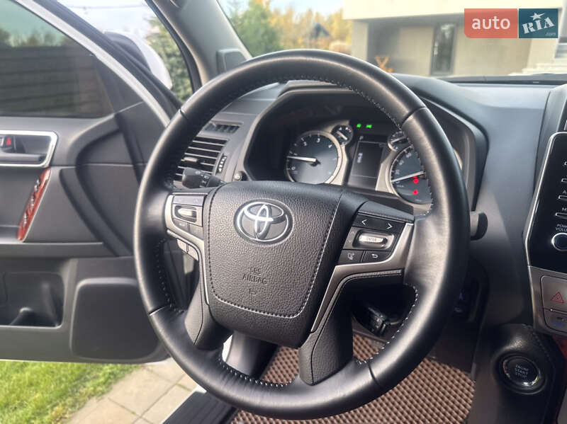 Внедорожник / Кроссовер Toyota Land Cruiser Prado 2022 в Черкассах фото 80 Внедорожник / Кроссовер Toyota Land Cruiser Prado 2022 в Черкассах