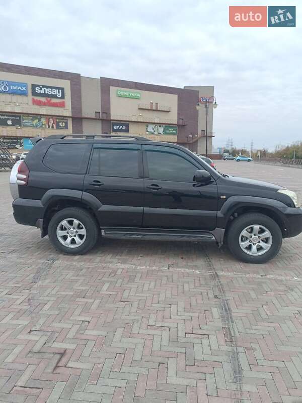 Внедорожник / Кроссовер Toyota Land Cruiser Prado 2004 в Харькове