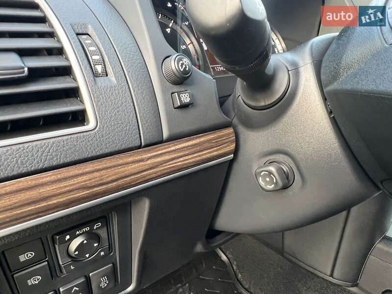 Позашляховик / Кросовер Toyota Land Cruiser Prado 2018 в Києві