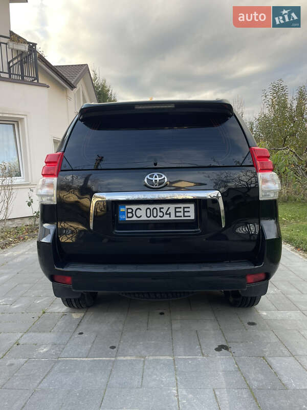 Внедорожник / Кроссовер Toyota Land Cruiser Prado 2013 в Львове фото 4 Внедорожник / Кроссовер Toyota Land Cruiser Prado 2013 в Львове