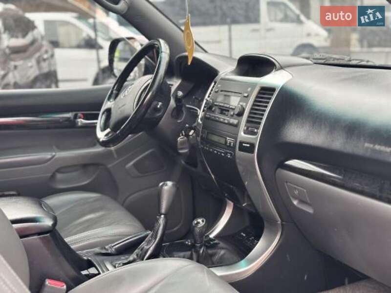 Внедорожник / Кроссовер Toyota Land Cruiser Prado 2008 в Черновцах