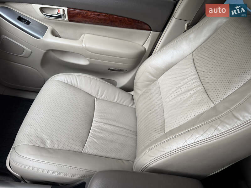 Позашляховик / Кросовер Toyota Land Cruiser Prado 2005 в Києві