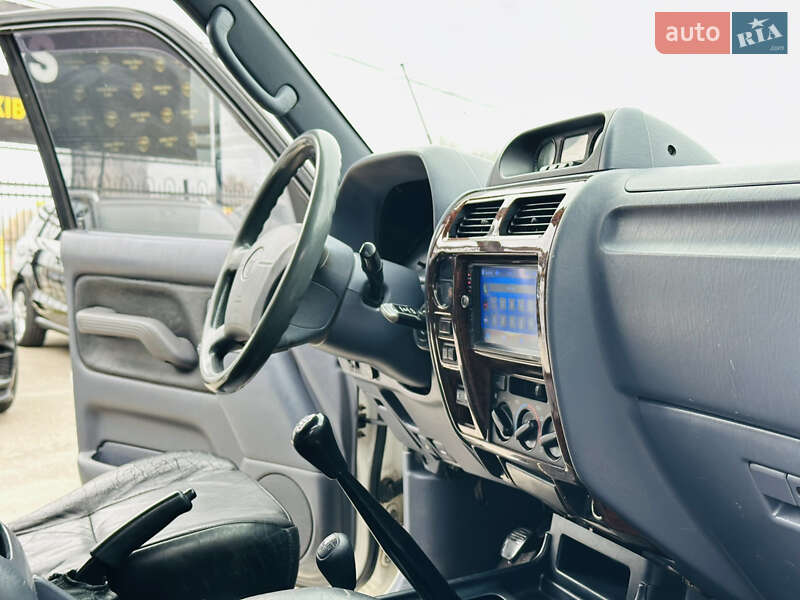 Внедорожник / Кроссовер Toyota Land Cruiser Prado 1997 в Харькове