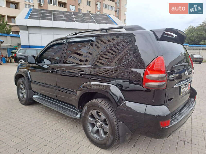 Позашляховик / Кросовер Toyota Land Cruiser Prado 2005 в Одесі